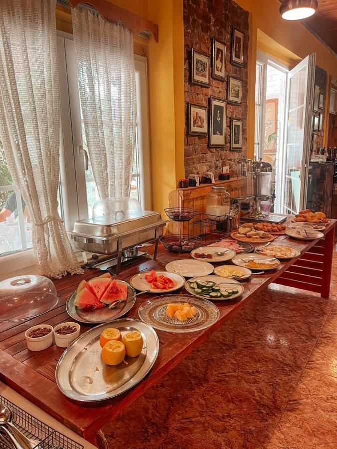 Guesthouse Lord Byron Tepelene Экстерьер фото