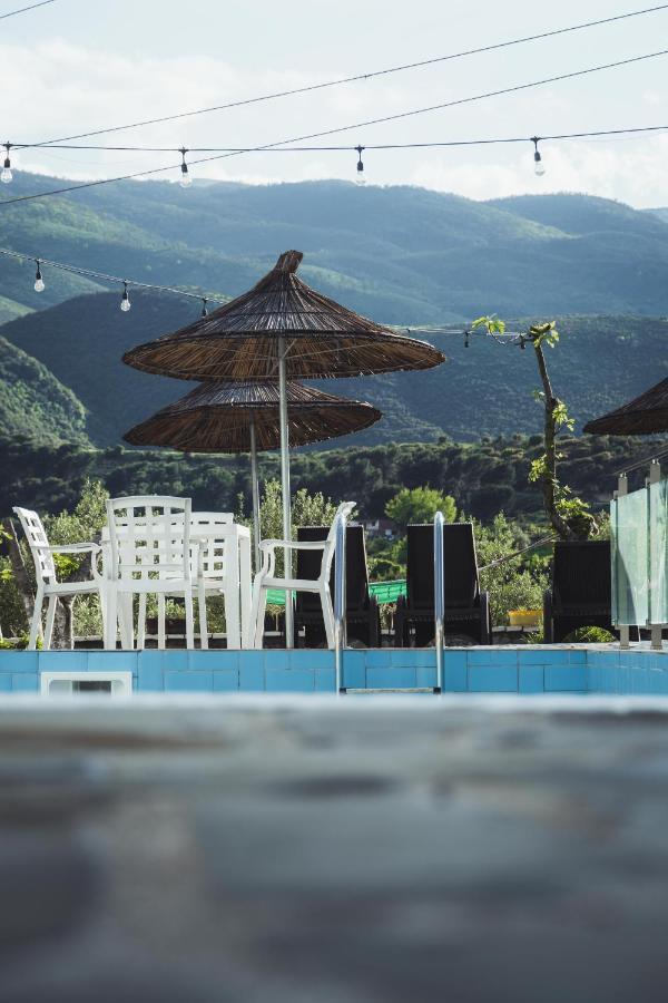 Guesthouse Lord Byron Tepelene Экстерьер фото